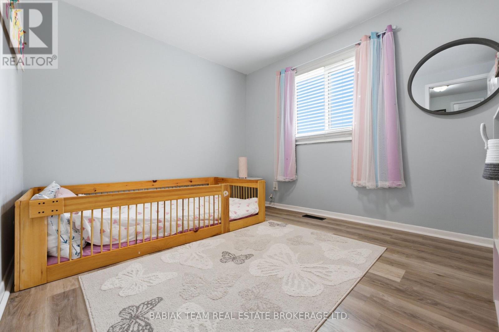 149 Mountainview Road S, Halton Hills, Ontario  L7G 4K4 - Photo 16 - W13667412