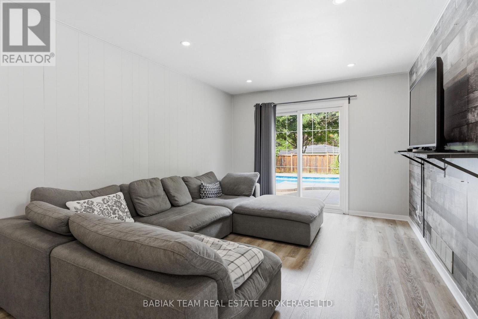 149 Mountainview Road S, Halton Hills, Ontario  L7G 4K4 - Photo 20 - W13667412