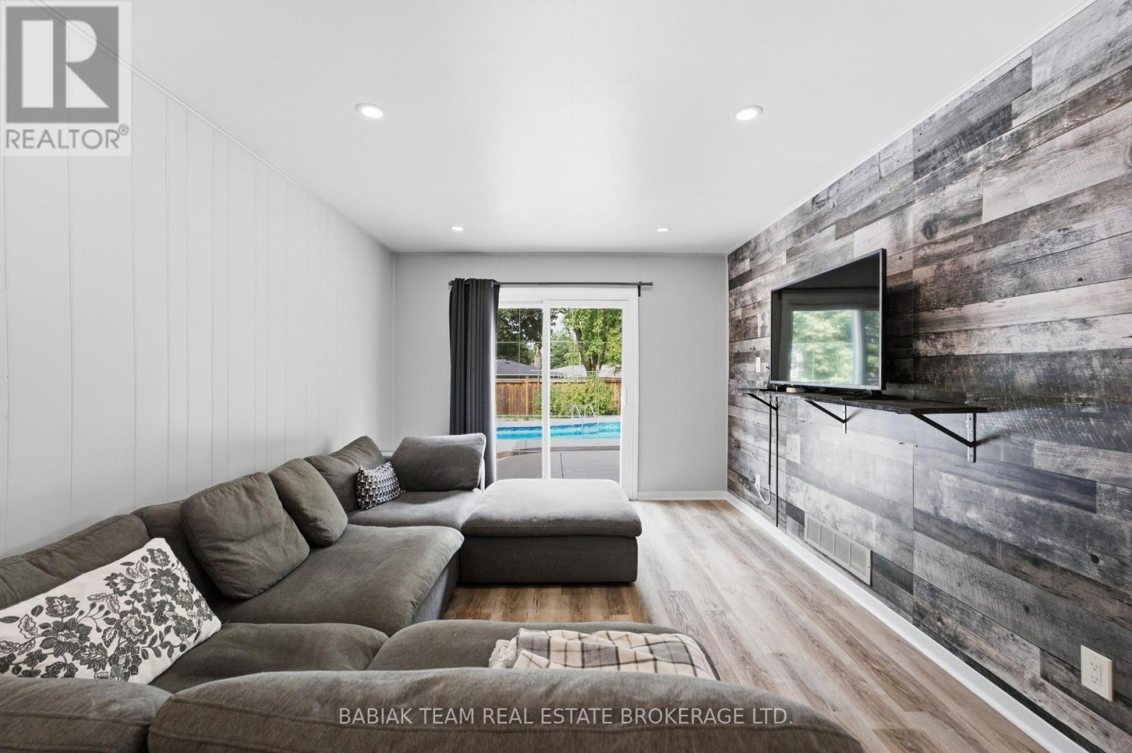 149 Mountainview Road S, Halton Hills, Ontario  L7G 4K4 - Photo 21 - W13667412