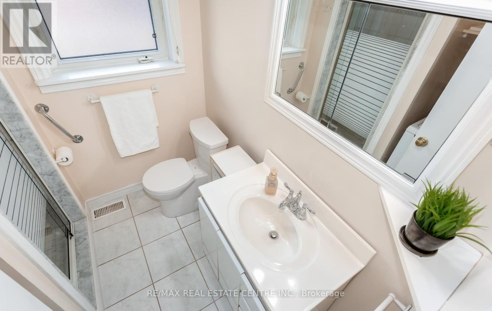 3518 The Credit Woodlands, Mississauga, Ontario  L5C 2X6 - Photo 25 - W13667482