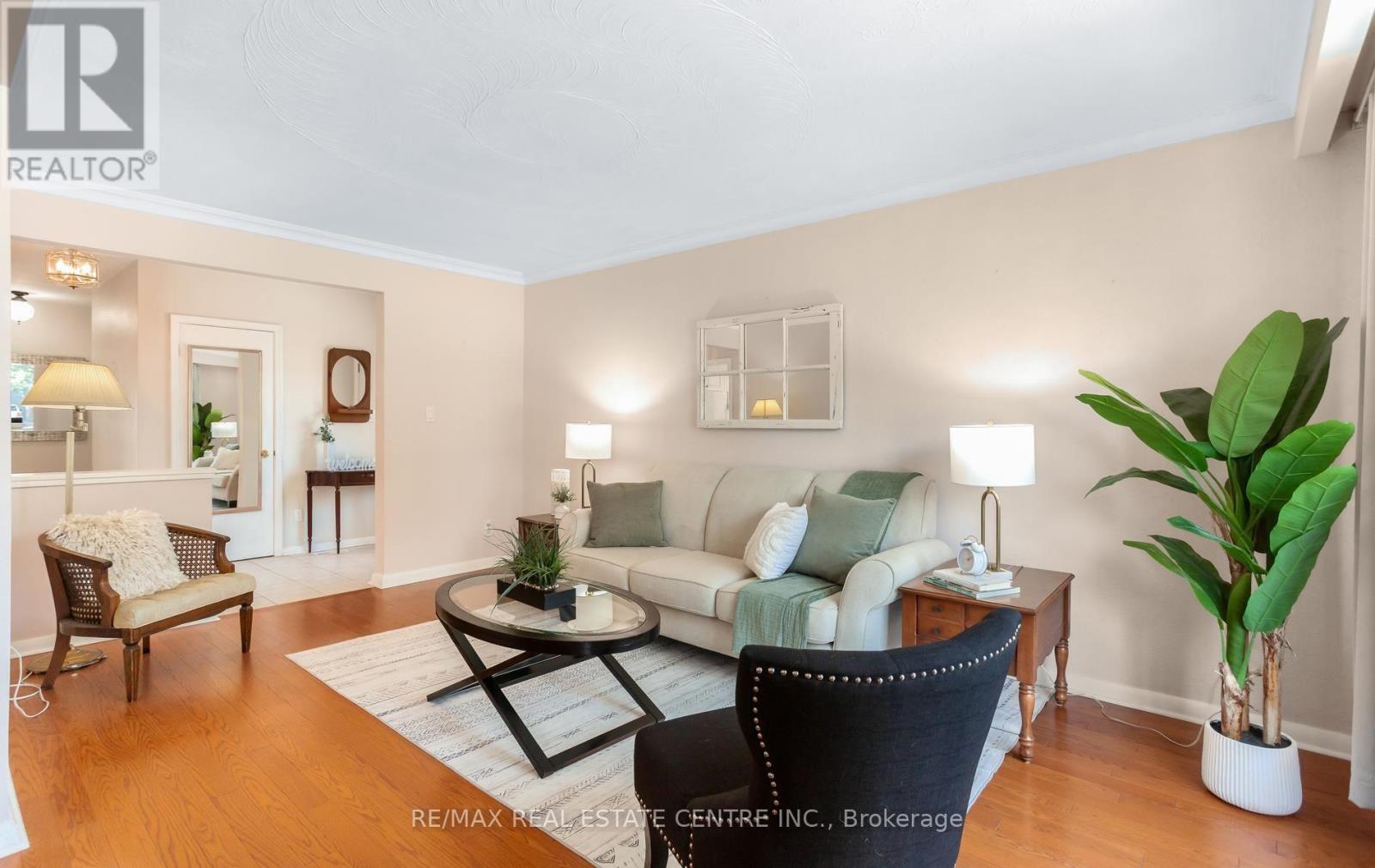 3518 The Credit Woodlands, Mississauga, Ontario  L5C 2X6 - Photo 7 - W13667482