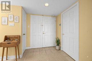 1101 - 58 Church Street, Brampton, Ontario  L6V 4A8 - Photo 3 - W13667510