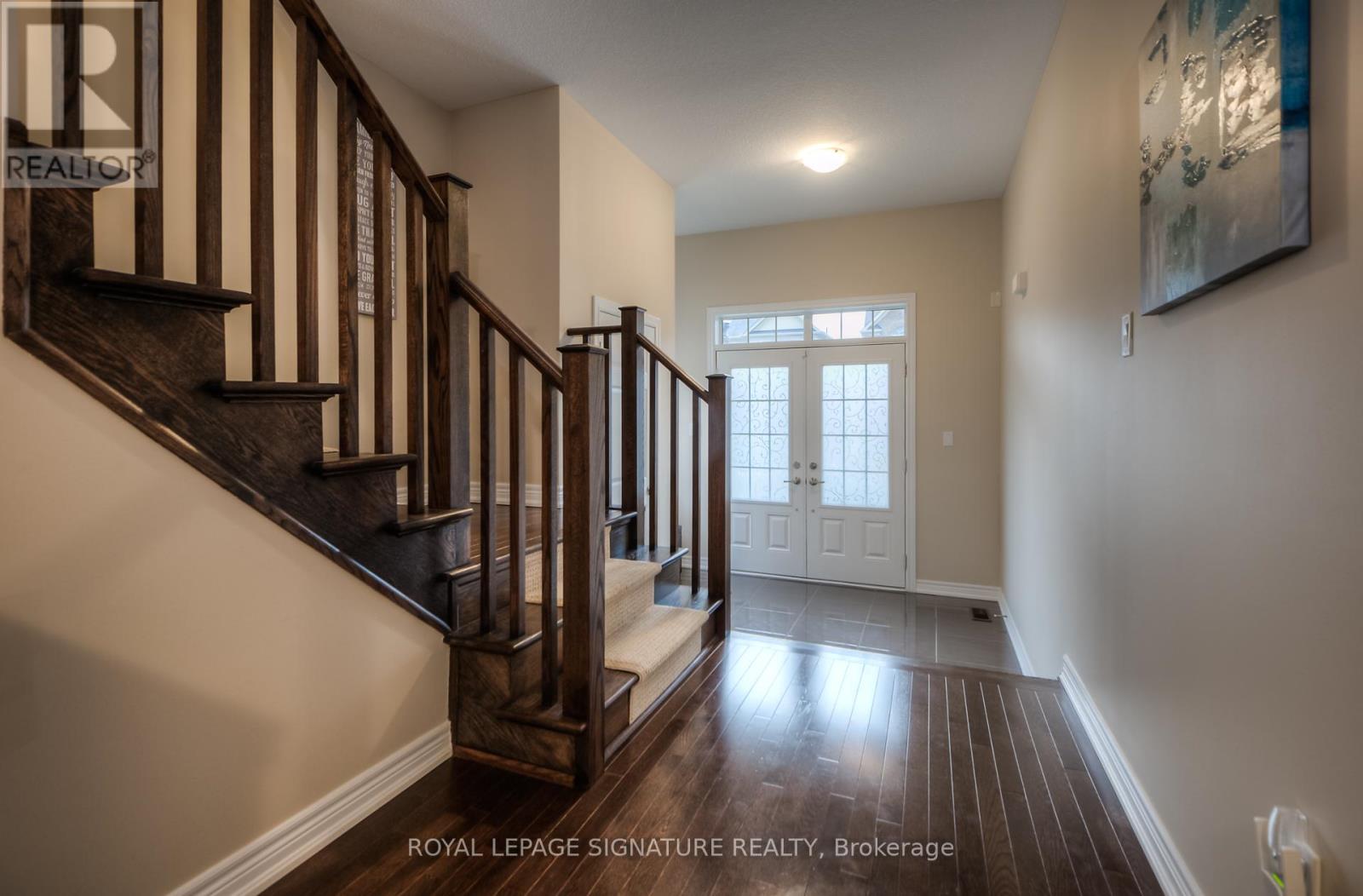 102 Coopershawk Street, Kitchener, Ontario N2K 4J8 - Photo 2 - X13667262
