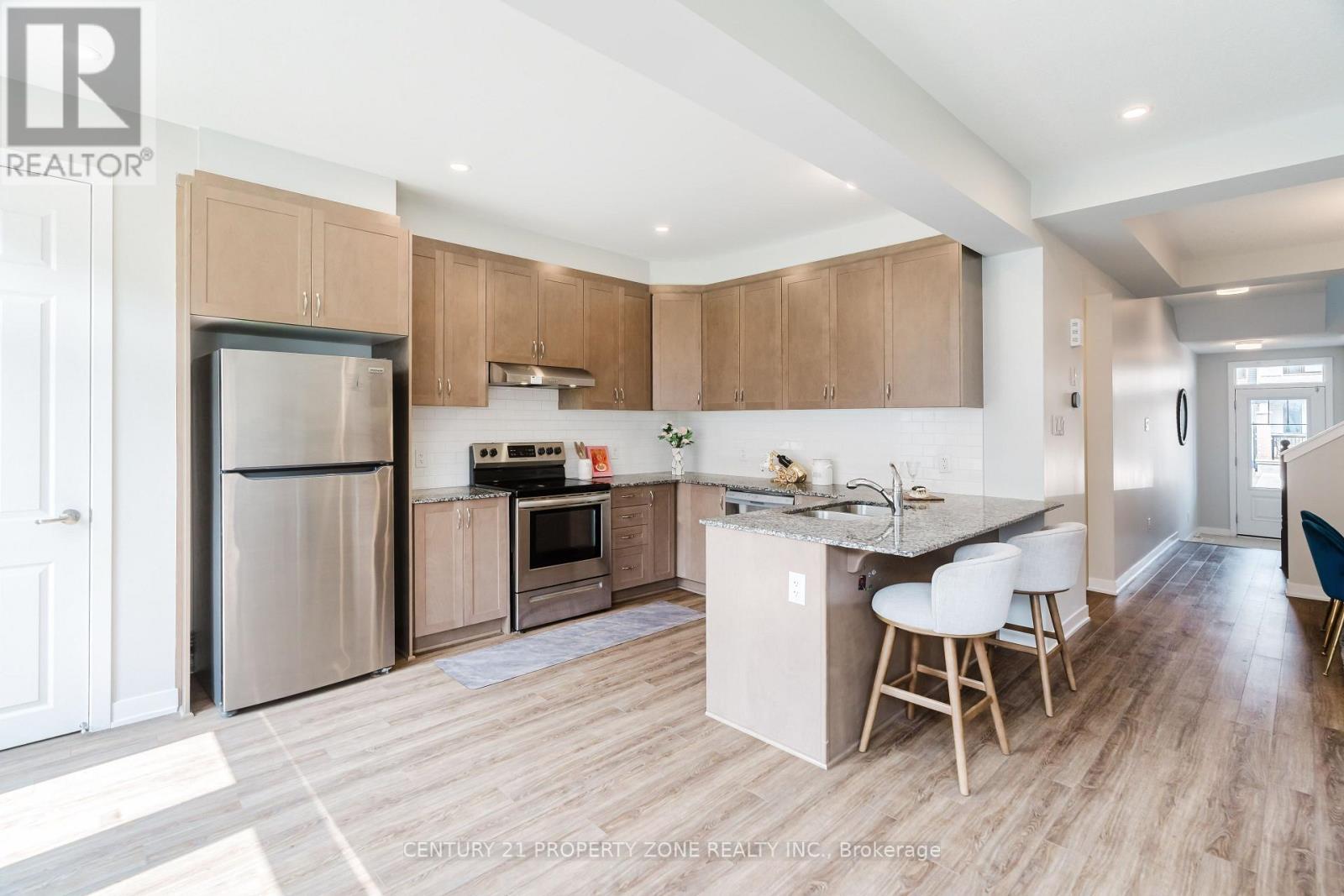 1060 Curraglass Walk, Ottawa, Ontario  K2S 2A4 - Photo 4 - X13667272