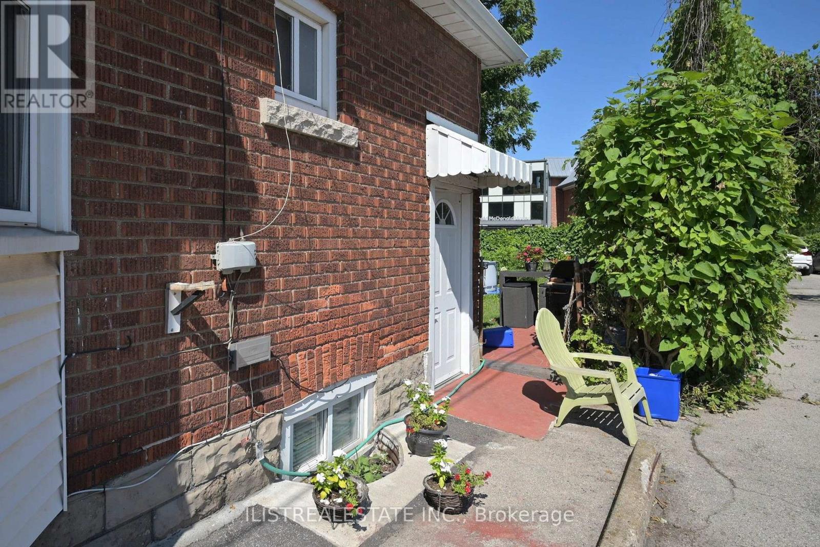 2 Norfolk Street N, Hamilton, Ontario  L8S 3K1 - Photo 6 - X13667478