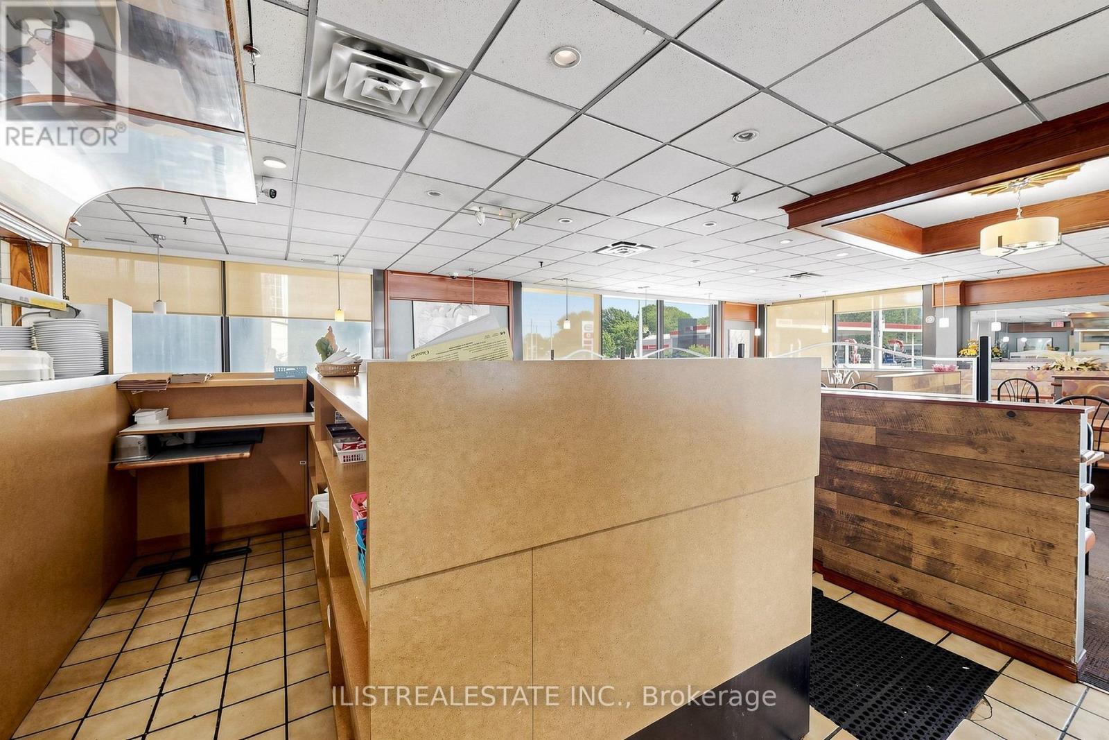 1520 Main Street W, Hamilton, Ontario L8S 1E3 - Photo 29 - X13667488