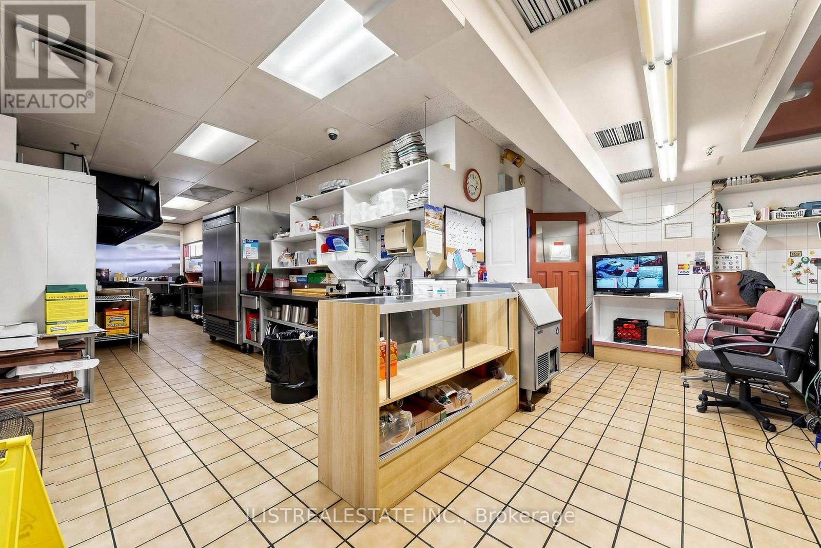 1520 Main Street W, Hamilton, Ontario L8S 1E3 - Photo 33 - X13667488