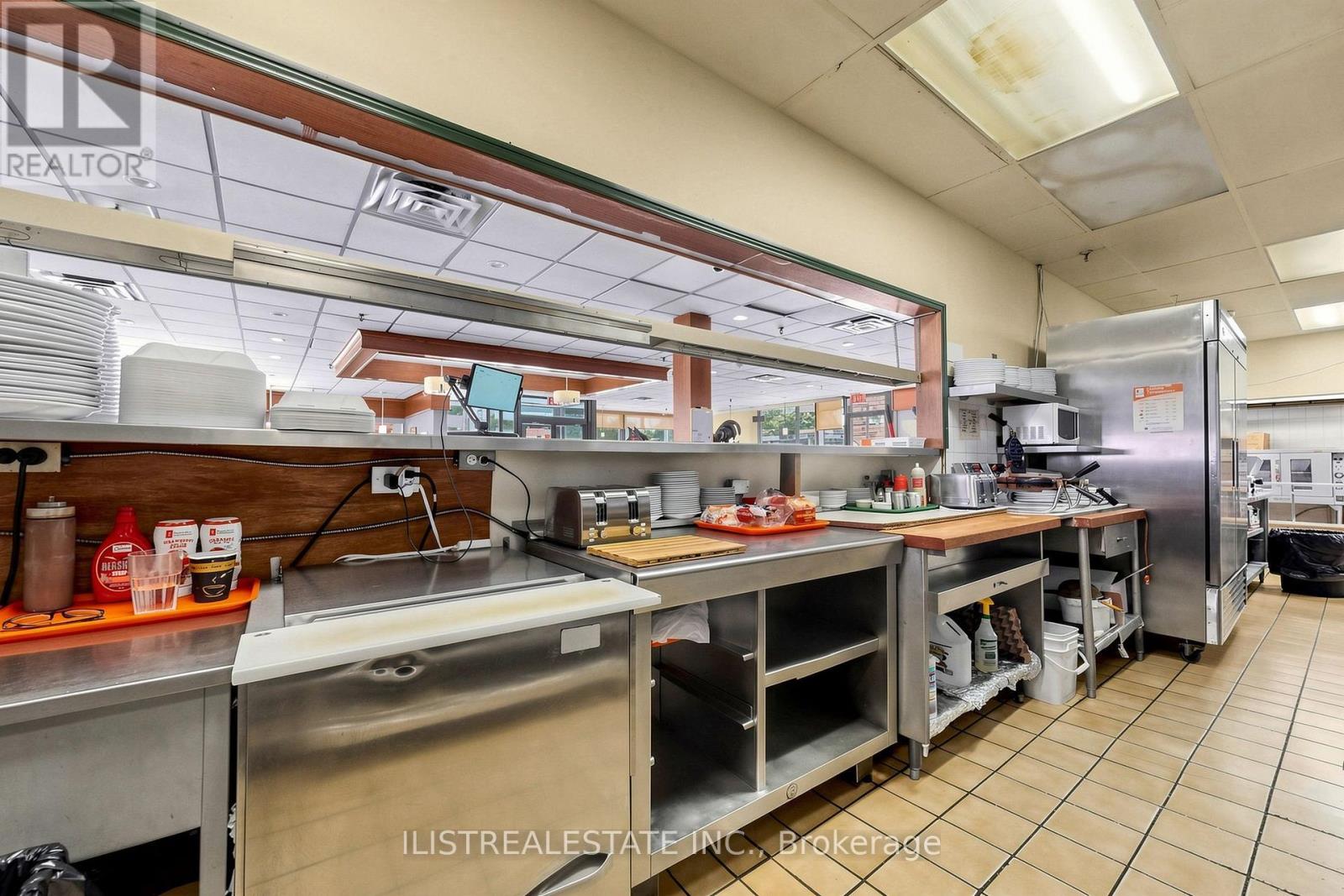 1520 Main Street W, Hamilton, Ontario L8S 1E3 - Photo 38 - X13667488