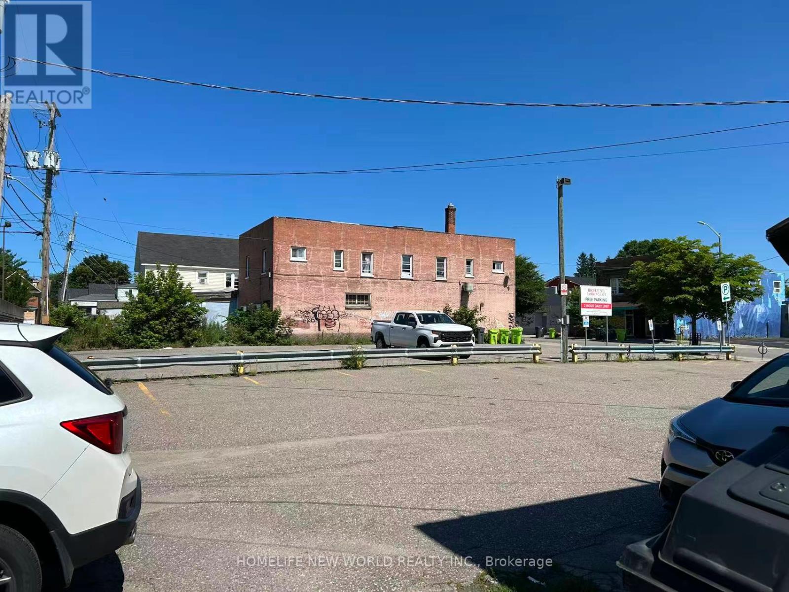 280 Queen Street E, Sault Ste Marie, Ontario  P6A 1Y7 - Photo 3 - X13667516