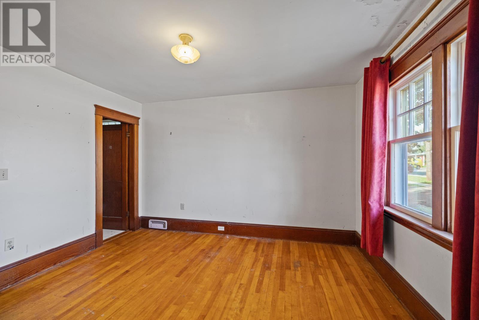 203 North River Road, Charlottetown, Prince Edward Island  C1A 3L4 - Photo 13 - 202620376