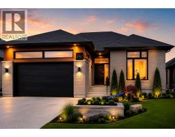 613 SWEETBAY Crescent, Sarnia, Ontario