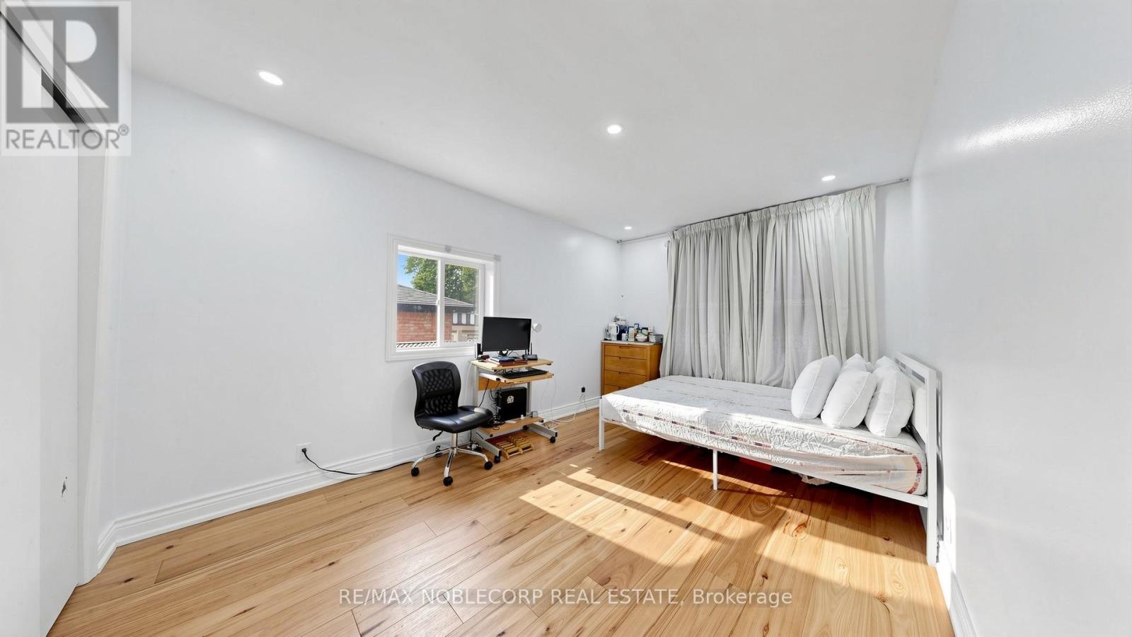 95 Snowood Court, Toronto, Ontario  M3N 1E7 - Photo 22 - W13622260
