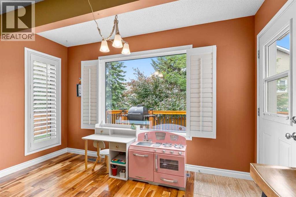 152 Douglas Glen Mews Se, Calgary, Alberta  T2Z 2M9 - Photo 13 - A2325722