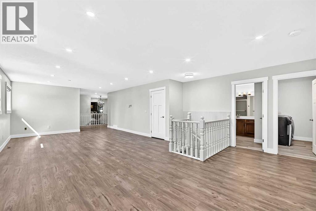 884 East Chestermere Drive, Chestermere, Alberta  T1X 1A7 - Photo 39 - A2326707