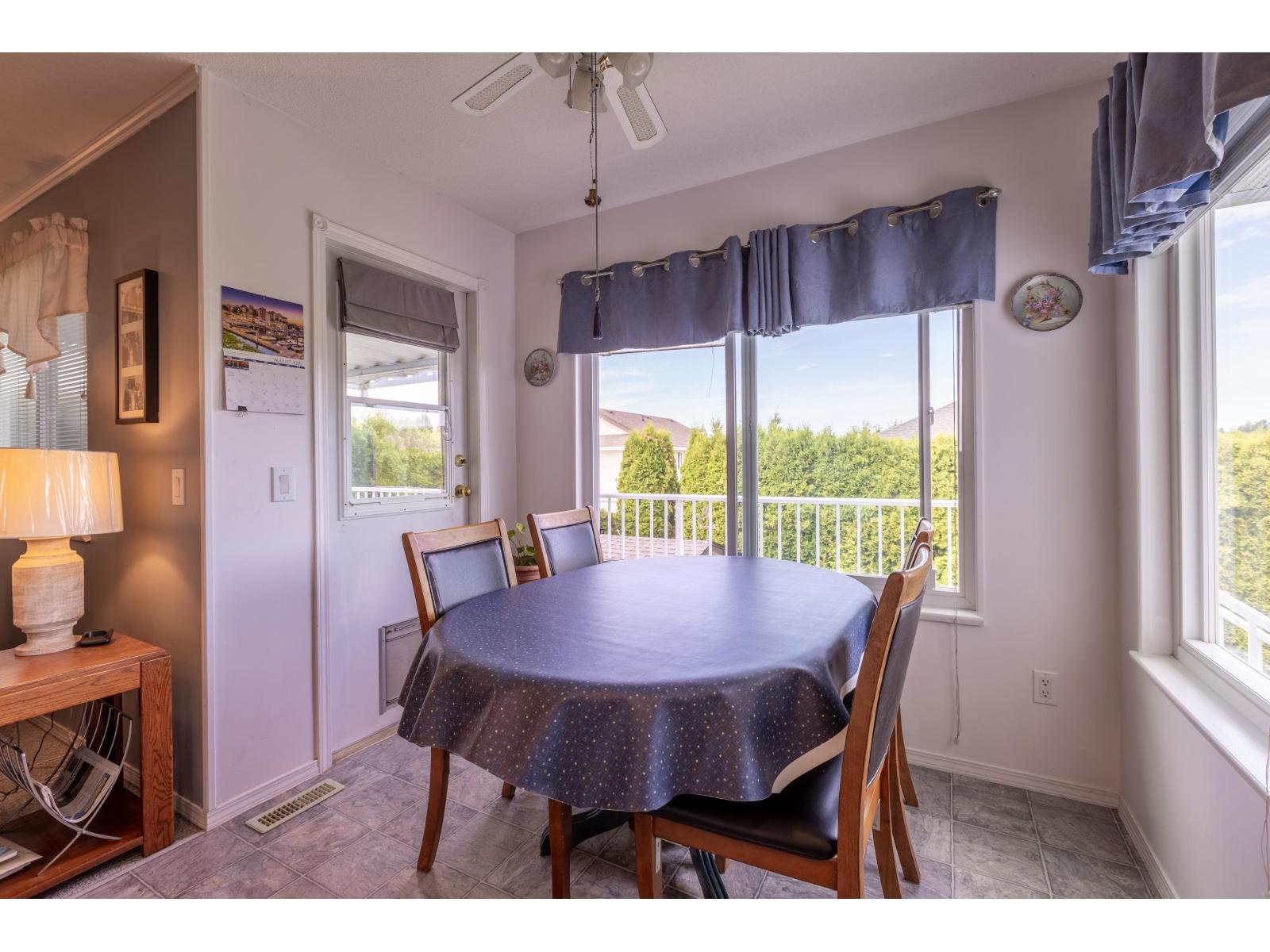 2901 Southern Place, Abbotsford, British Columbia  V2T 5H7 - Photo 13 - R3154586