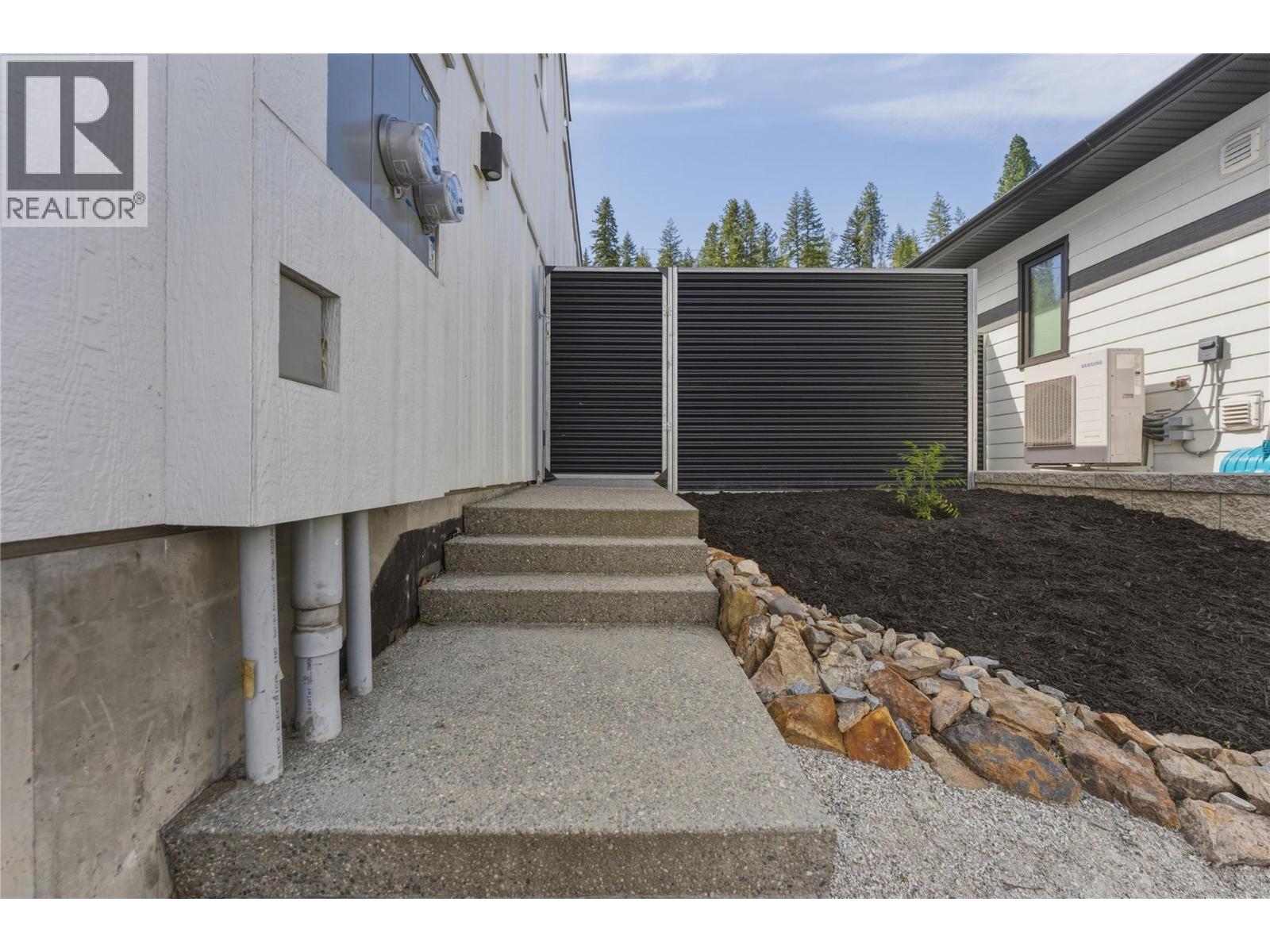 30 Preston West Drive, Enderby, British Columbia  V4Y 4C5 - Photo 34 - 10385008