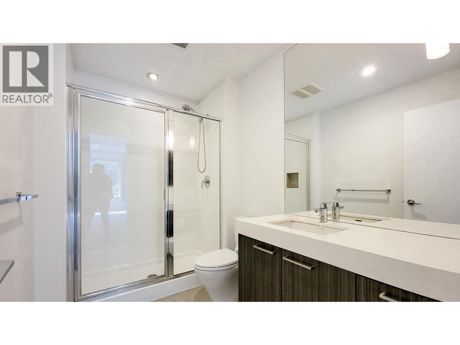 210 608 Como Lake Avenue, Coquitlam, British Columbia  V3J 0B2 - Photo 33 - R3154769
