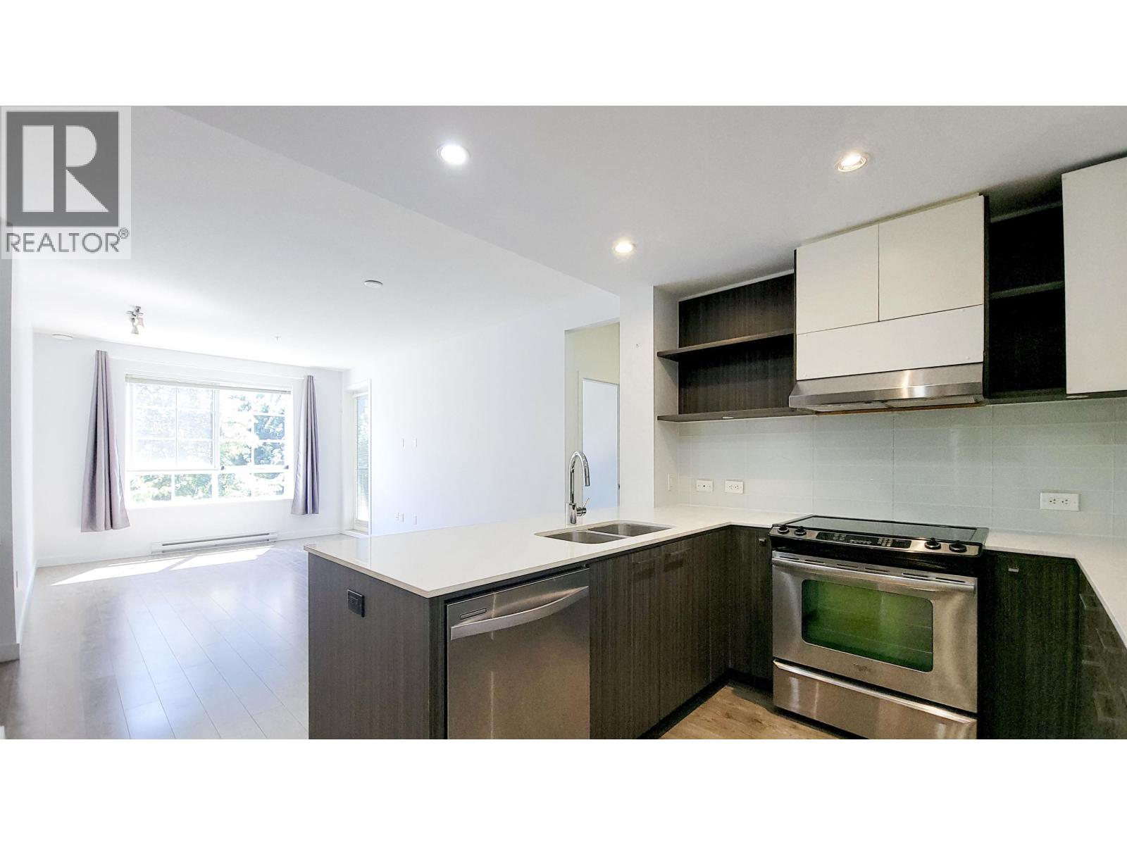 210 608 Como Lake Avenue, Coquitlam, British Columbia  V3J 0B2 - Photo 5 - R3154769
