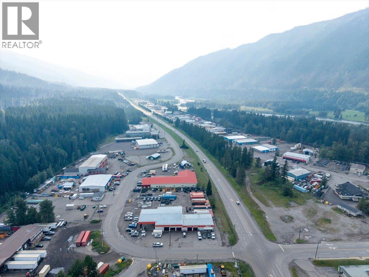 641 Sparwood Drive, Sparwood, British Columbia  V0B 2G1 - Photo 16 - 10396013