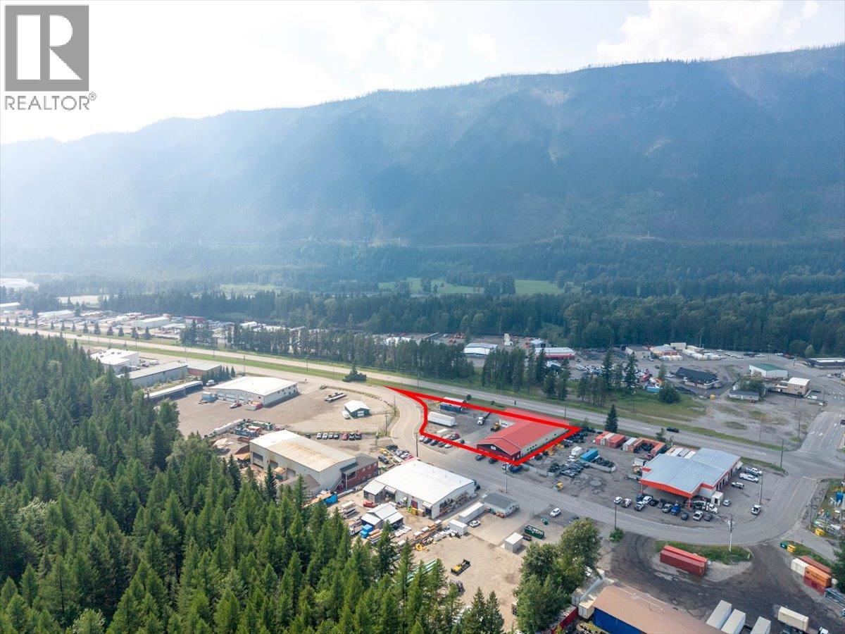 641 Sparwood Drive, Sparwood, British Columbia  V0B 2G1 - Photo 9 - 10396013