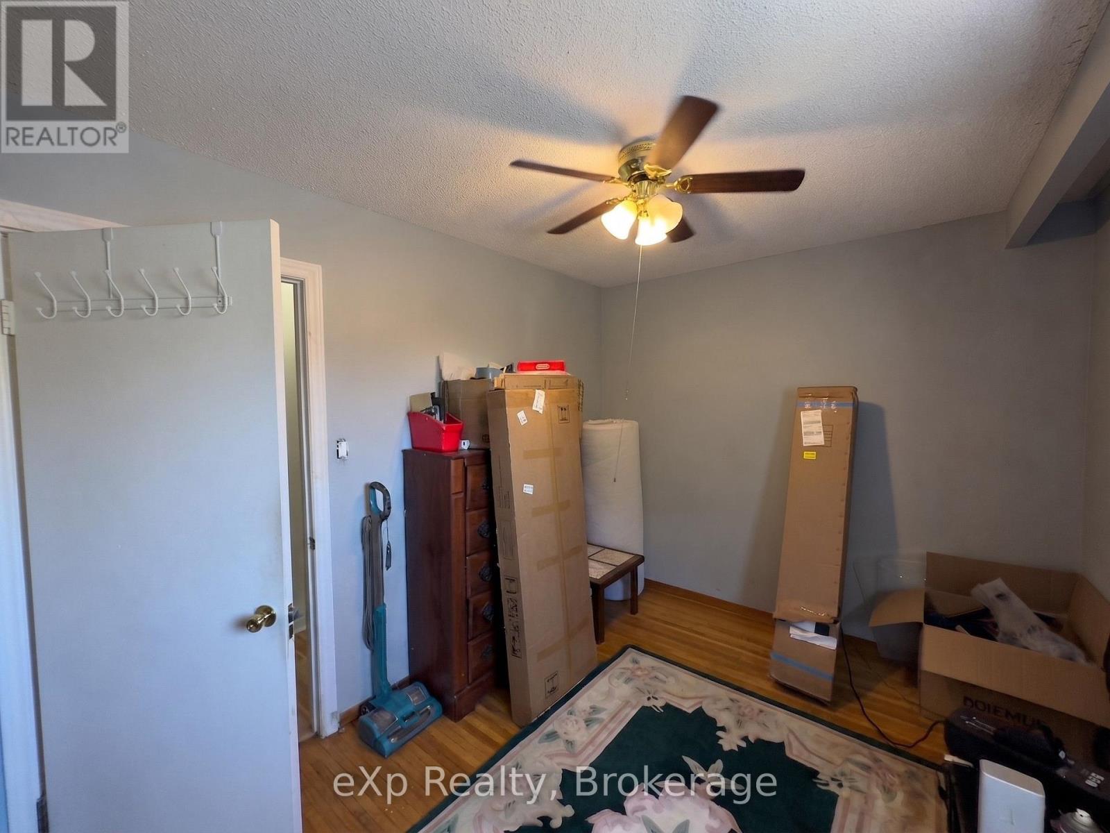 7601 Lockington Crescent, Mississauga, Ontario  L4T 2V6 - Photo 10 - W13652368