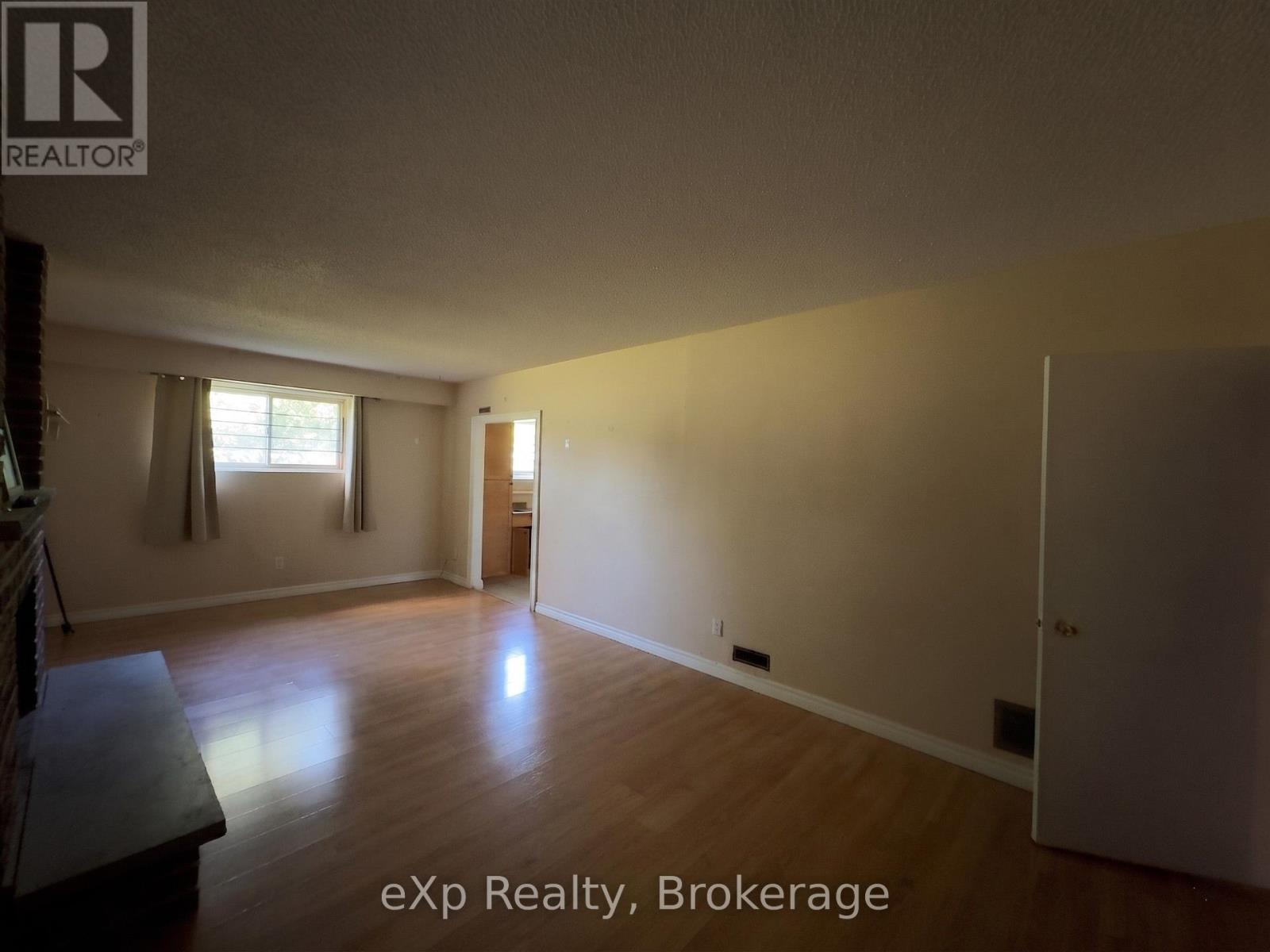 7601 Lockington Crescent, Mississauga, Ontario  L4T 2V6 - Photo 14 - W13652368