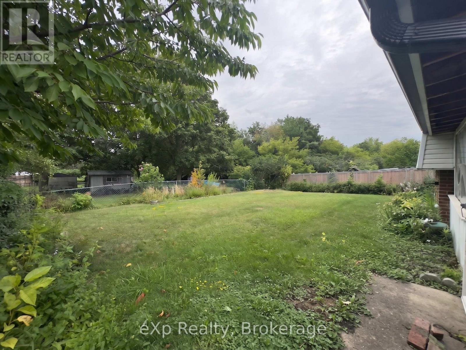 7601 Lockington Crescent, Mississauga, Ontario  L4T 2V6 - Photo 31 - W13652368