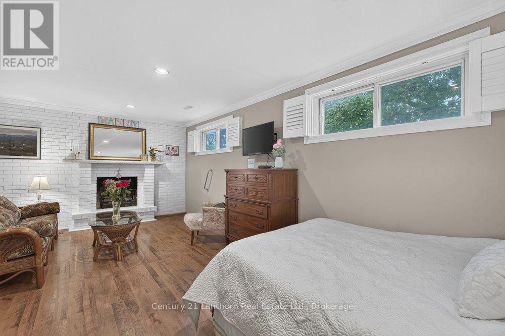 333 Jeffcoat Drive, Toronto, Ontario  M9W 3E4 - Photo 30 - W13667538