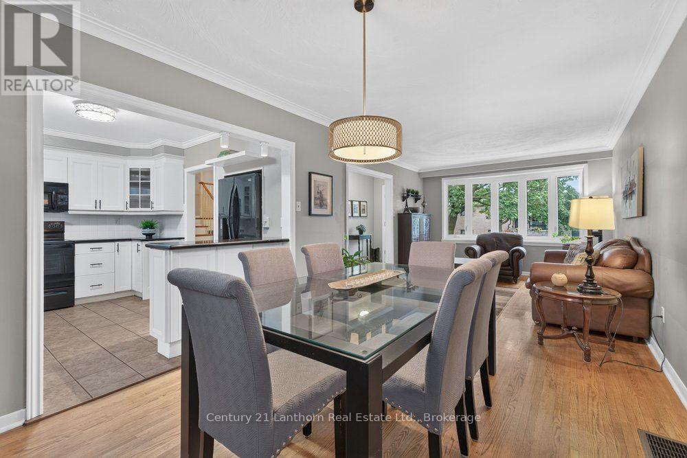 333 Jeffcoat Drive, Toronto, Ontario  M9W 3E4 - Photo 8 - W13667538