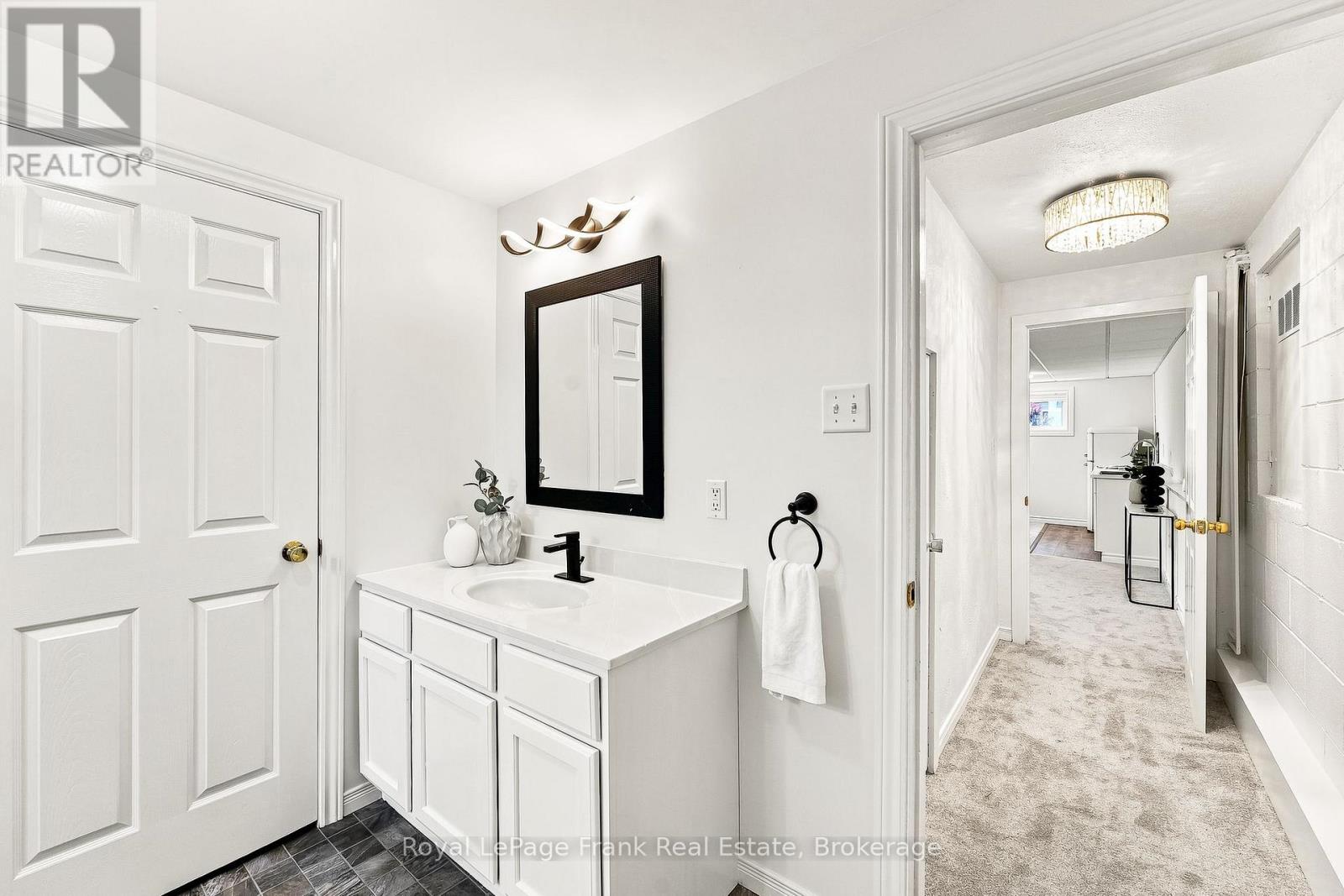 2 Crestwood Avenue, Peterborough, Ontario  K9J 1M8 - Photo 28 - X13667614