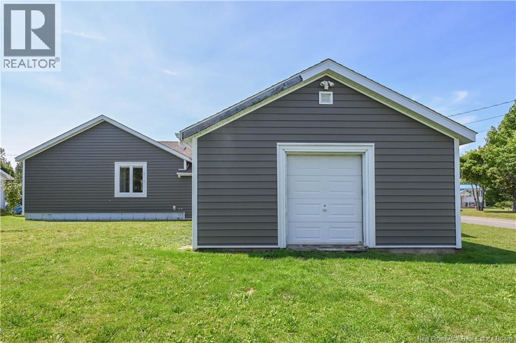 25 Rue Du Voilier, Caraquet, New Brunswick  E1W 1A4 - Photo 46 - NB145861