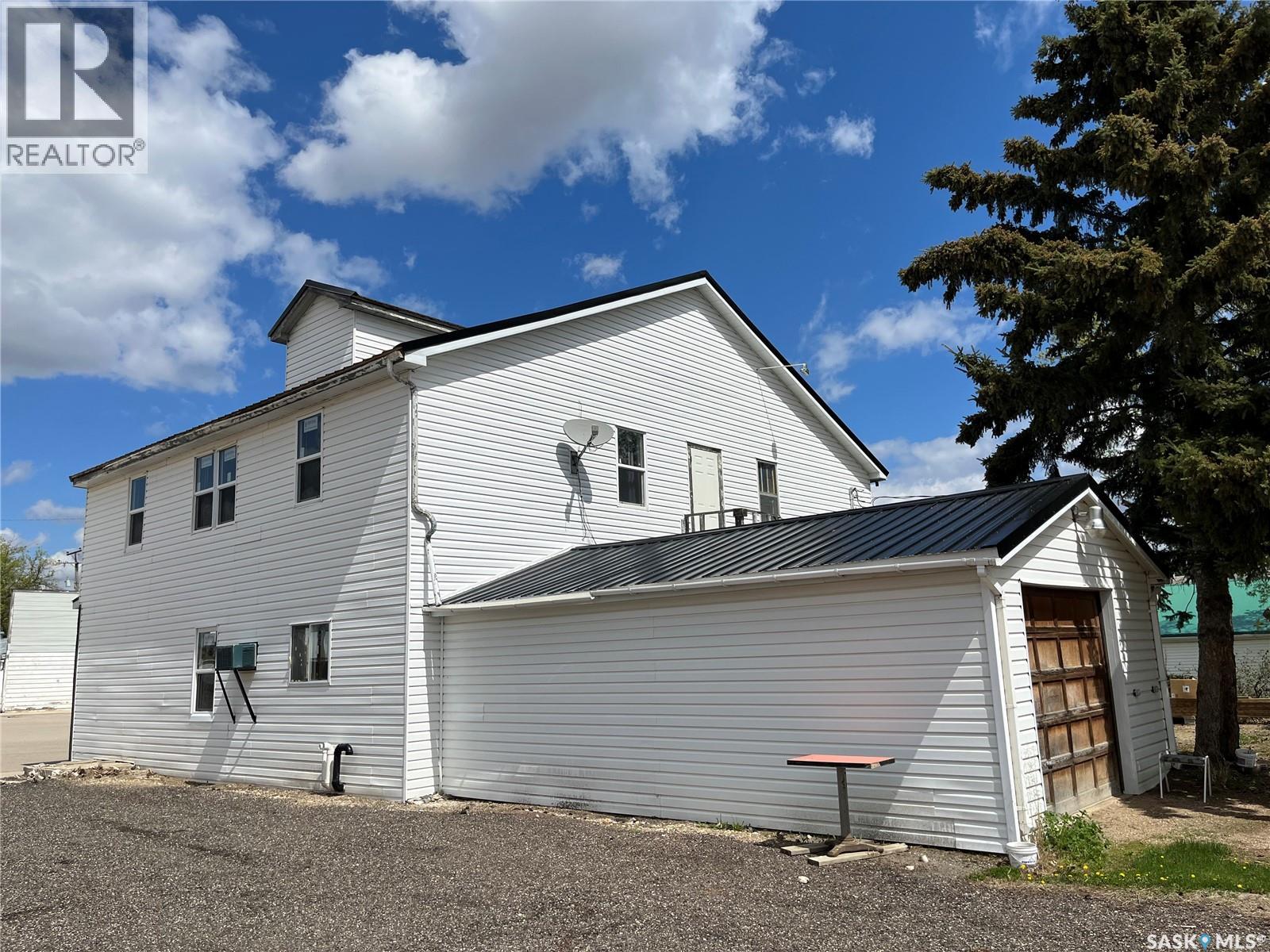 109 Centre Street, Middle Lake, Saskatchewan  S0K 2X0 - Photo 4 - SK045370