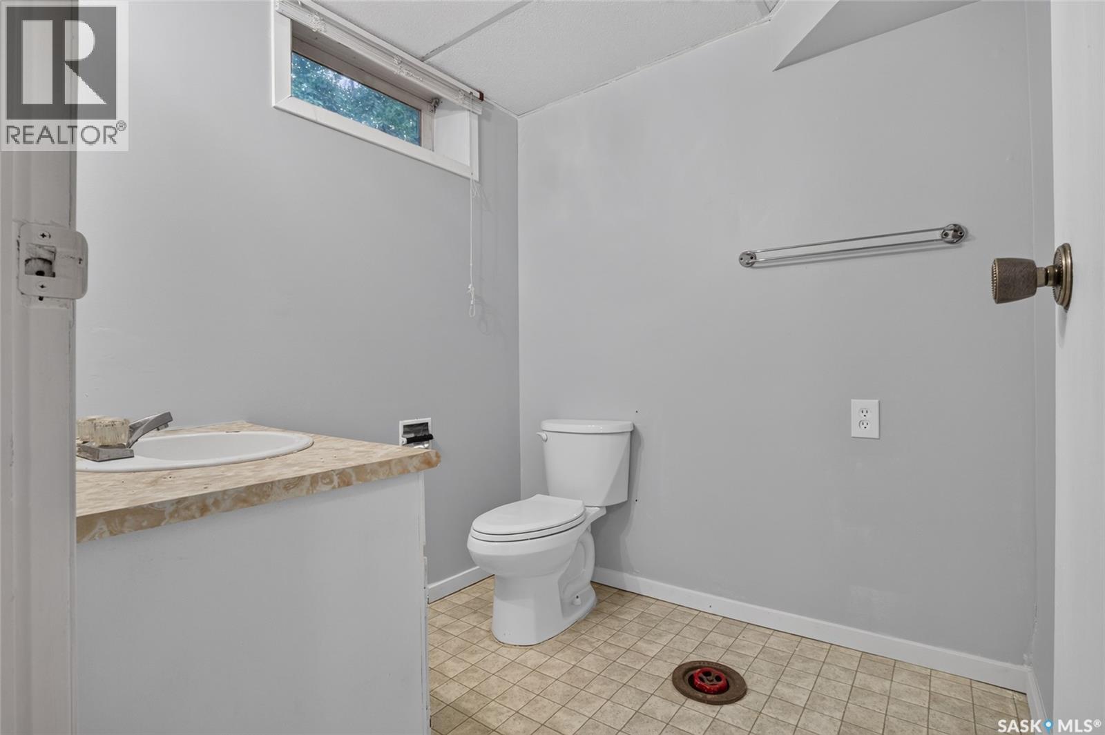 2054 Braun Bay, Regina, Saskatchewan  S4V 0M4 - Photo 47 - SK045369