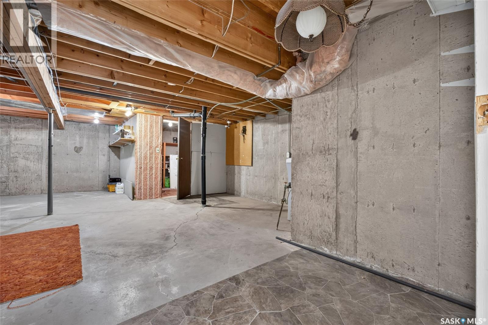 2054 Braun Bay, Regina, Saskatchewan  S4V 0M4 - Photo 48 - SK045369