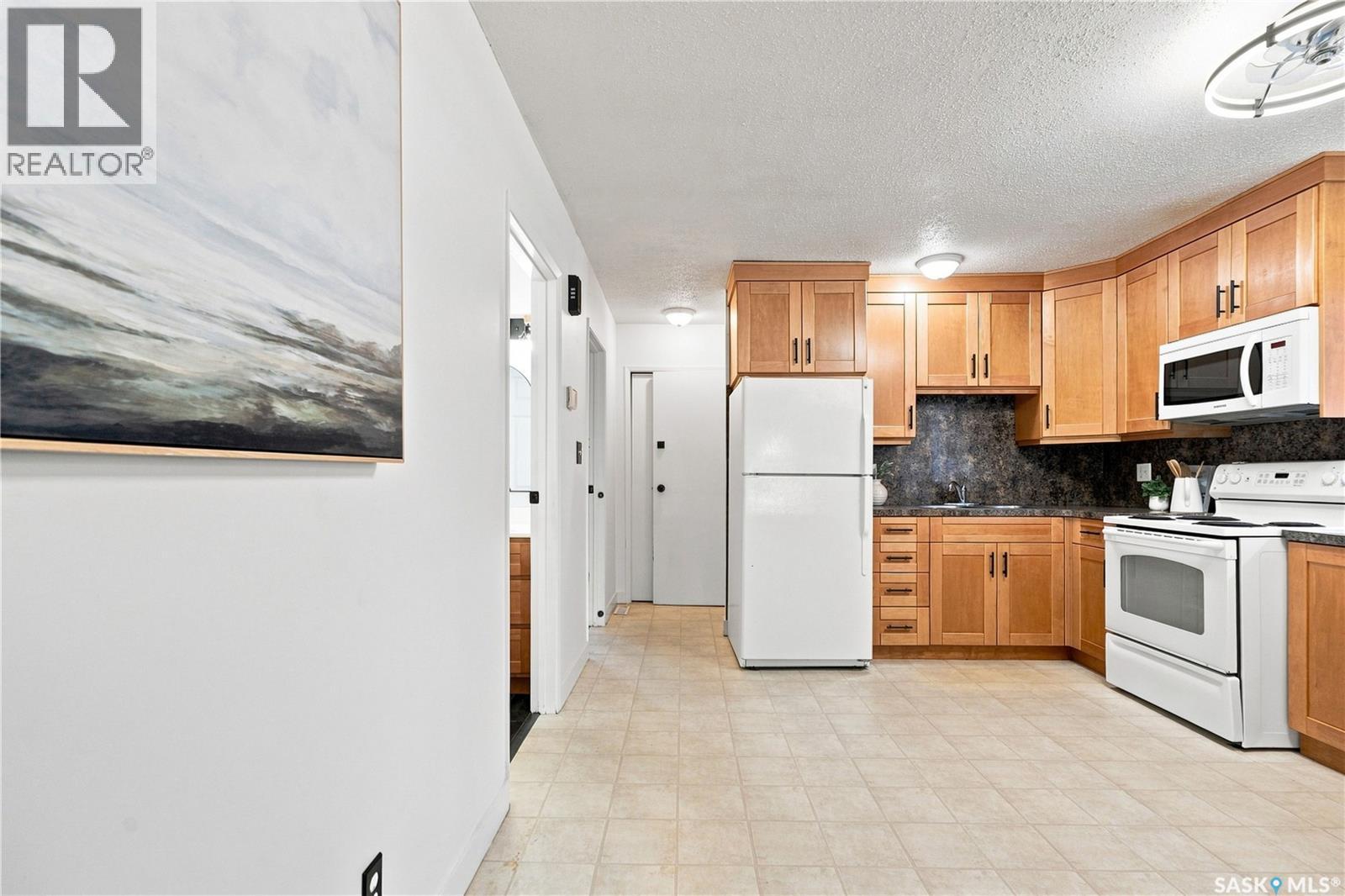 1605 Central Avenue, Saskatoon, Saskatchewan  S7N 2T4 - Photo 13 - SK045363