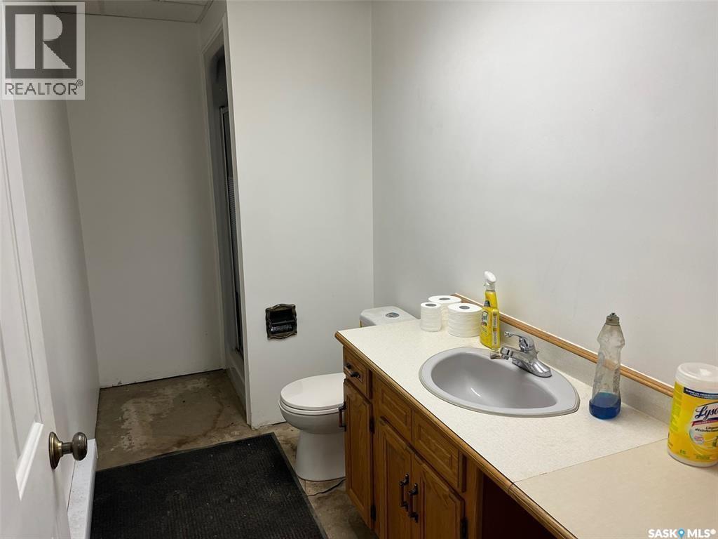 518 6th Street, Estevan, Saskatchewan  S4A 2L7 - Photo 7 - SK045353