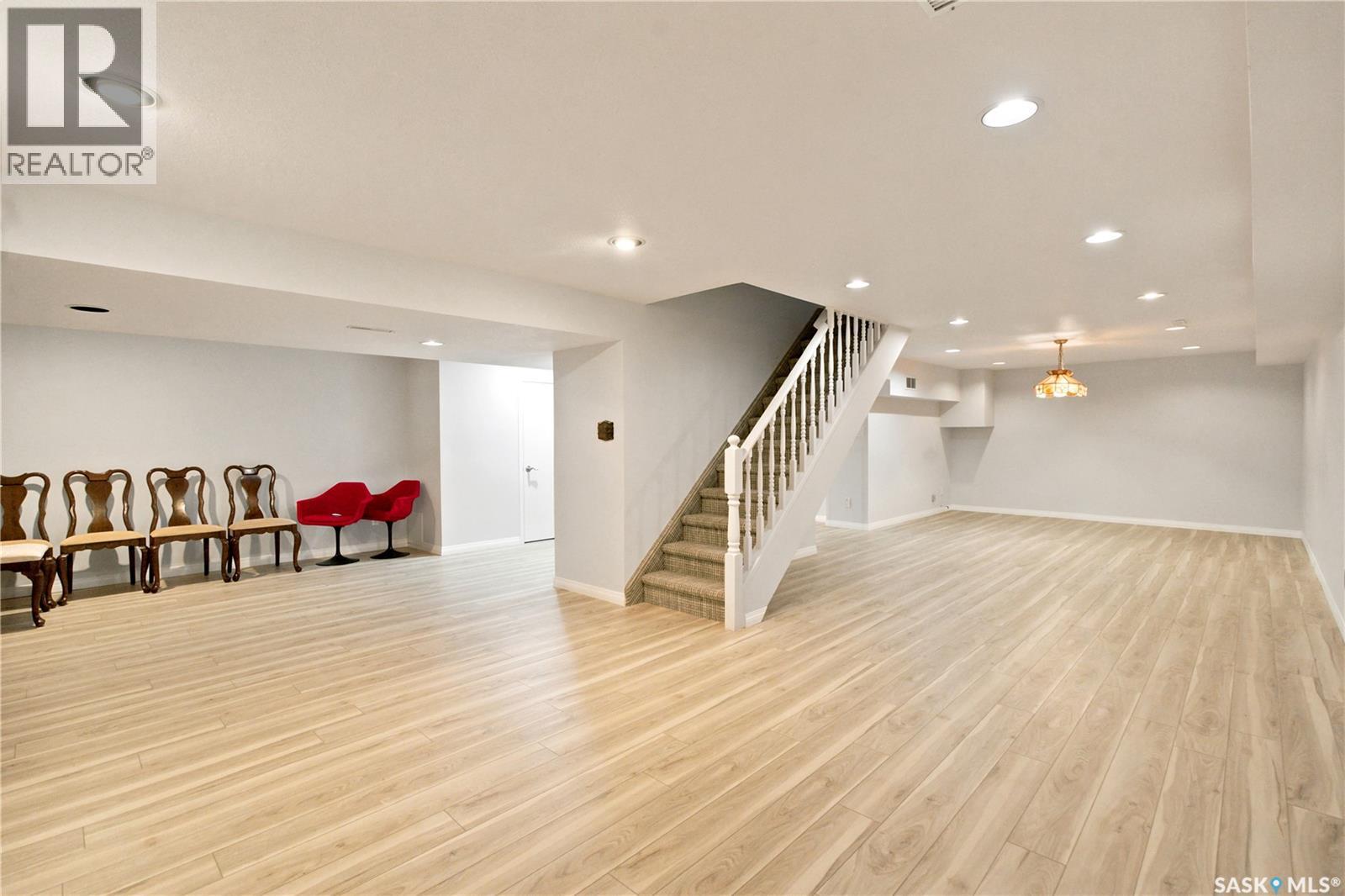 225 Clearwater Court, Saskatoon, Saskatchewan  S7K 3Y9 - Photo 40 - SK043628