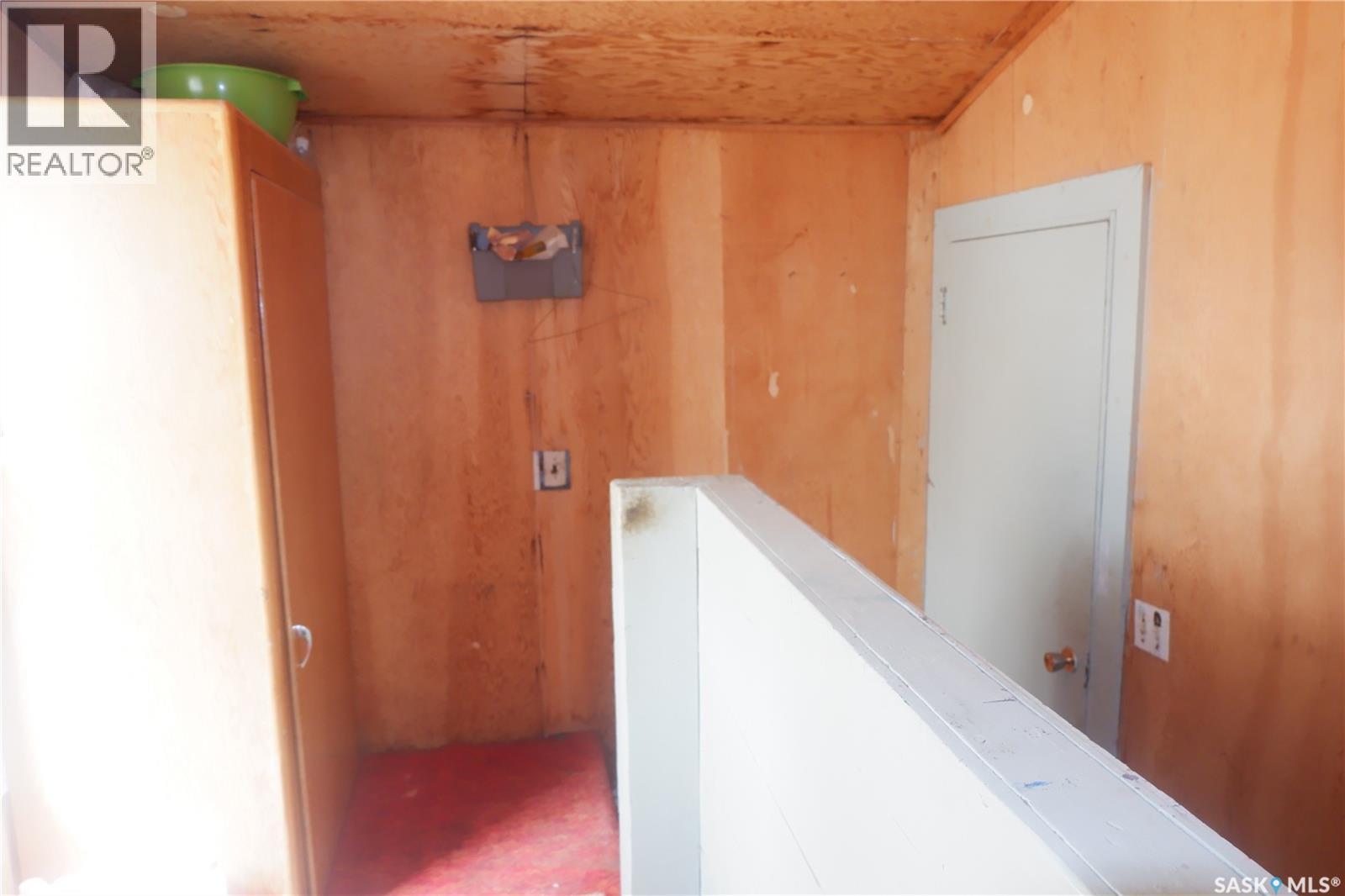 311 7th Avenue E, Assiniboia, Saskatchewan  S0H 0B0 - Photo 25 - SK045192