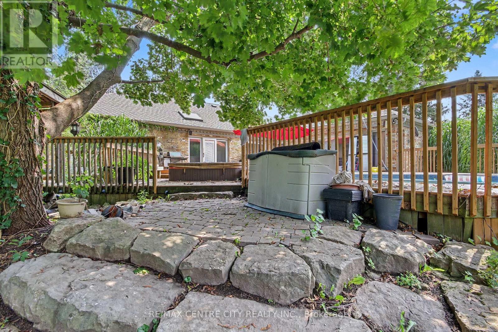10308 Greenpark Drive, Southwold, Ontario  N5P 3T2 - Photo 26 - X13667540