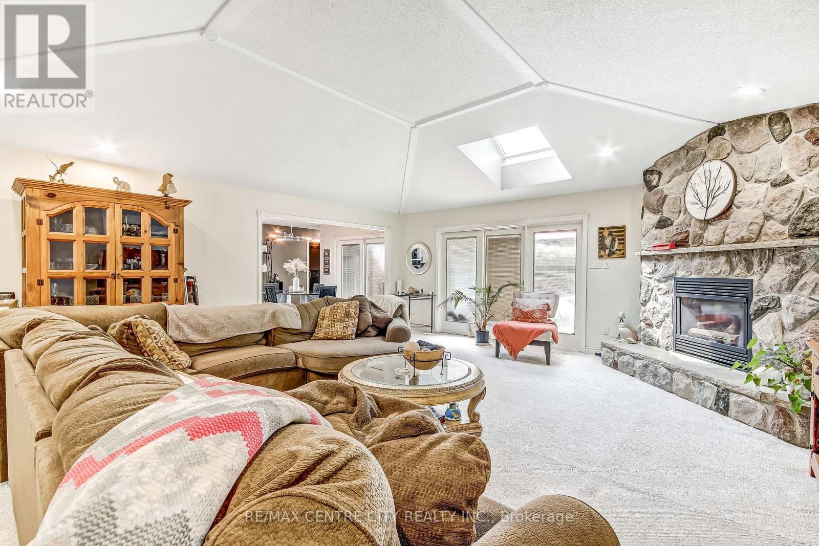 10308 Greenpark Drive, Southwold, Ontario  N5P 3T2 - Photo 7 - X13667540