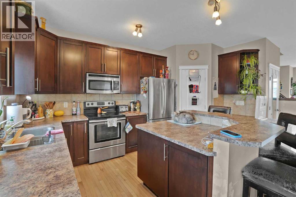 31 Walden Manor Se, Calgary, Alberta  T2X 0N1 - Photo 6 - A2332066