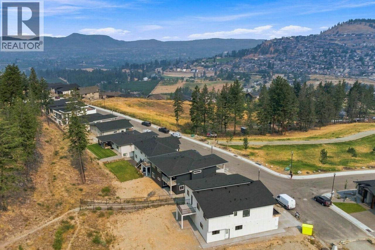 2071 Cortina Drive, Kelowna, British Columbia  V1P 1R3 - Photo 43 - 10397618