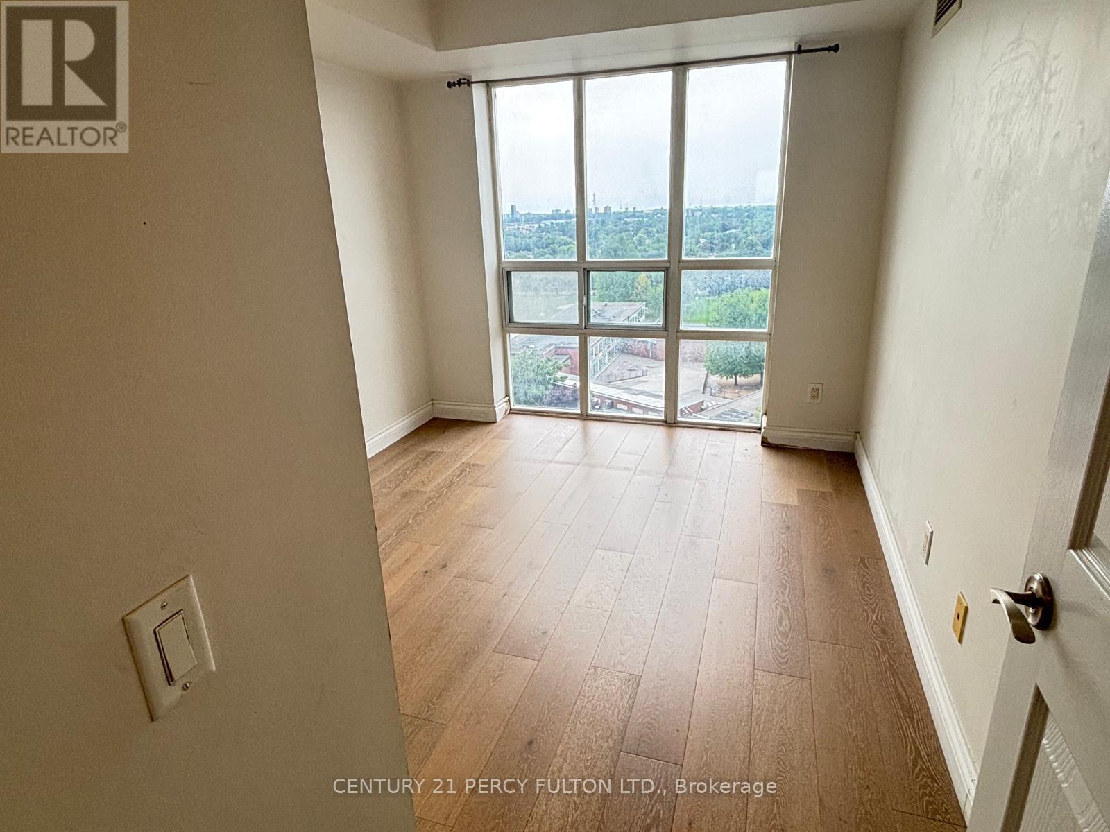 1101 - 8 Mondeo Drive, Toronto, Ontario  M1P 5C7 - Photo 13 - E13667552