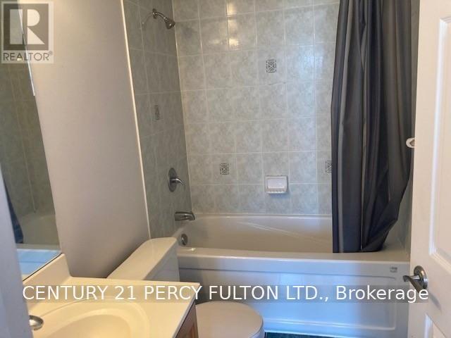 1101 - 8 Mondeo Drive, Toronto, Ontario  M1P 5C7 - Photo 5 - E13667552