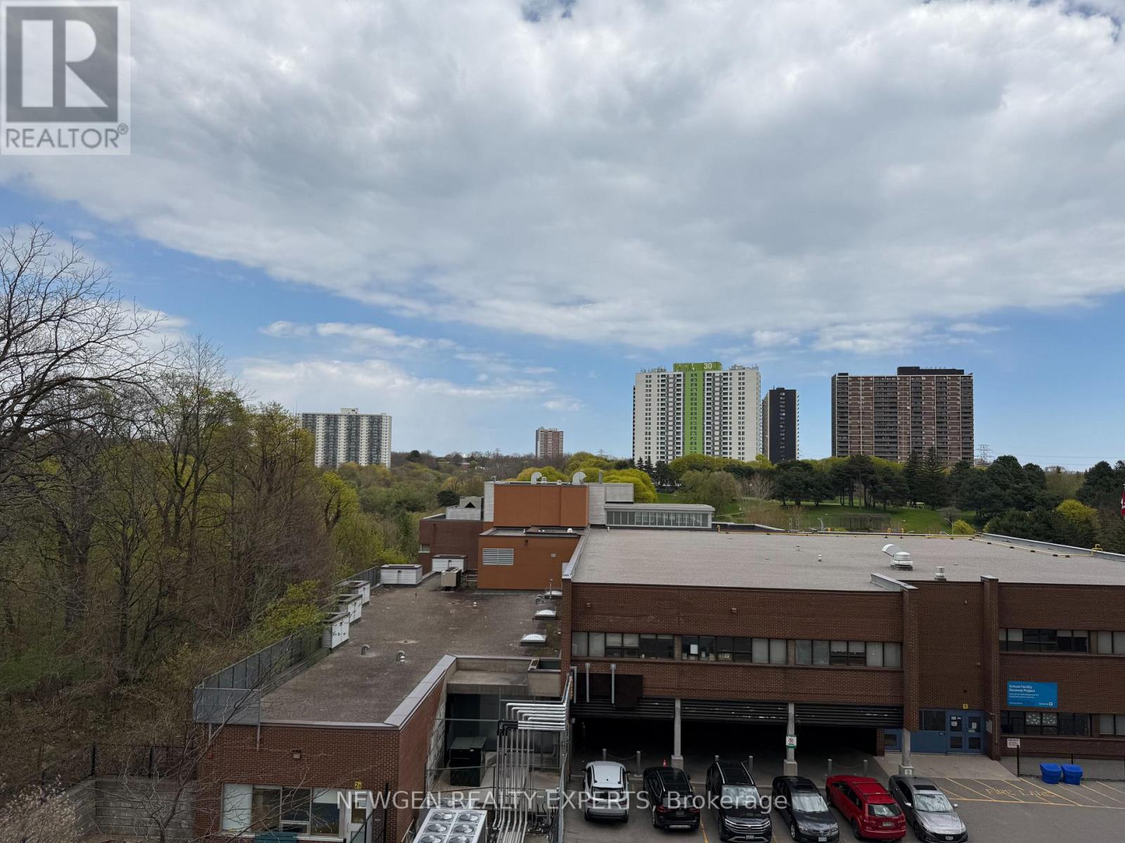 502 - 3 Massey Square, Toronto, Ontario M4C 5L5 - Photo 33 - E13667566