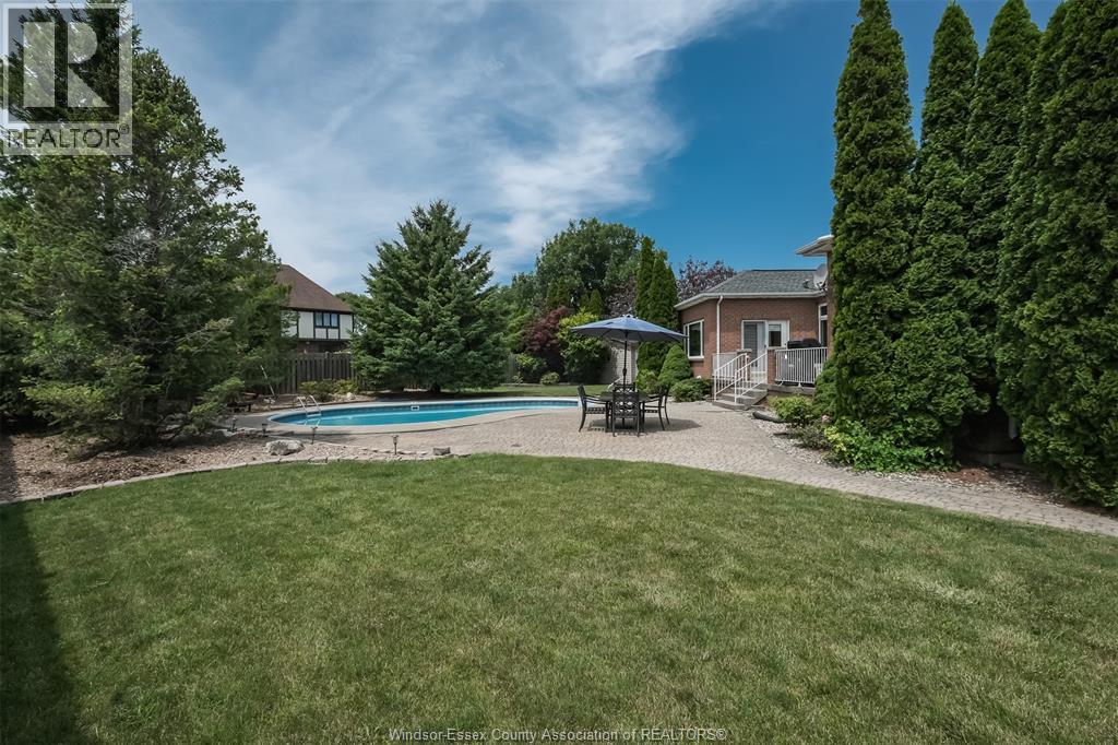 1747 Chornoby Crescent, Tecumseh, Ontario  N8N 5A1 - Photo 41 - 26019657