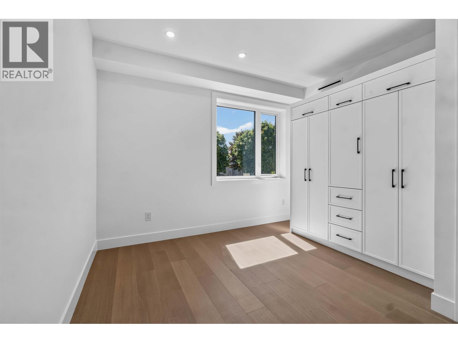 1 3271 E Georgia Street, Vancouver, British Columbia  V5K 2L2 - Photo 15 - R3155096