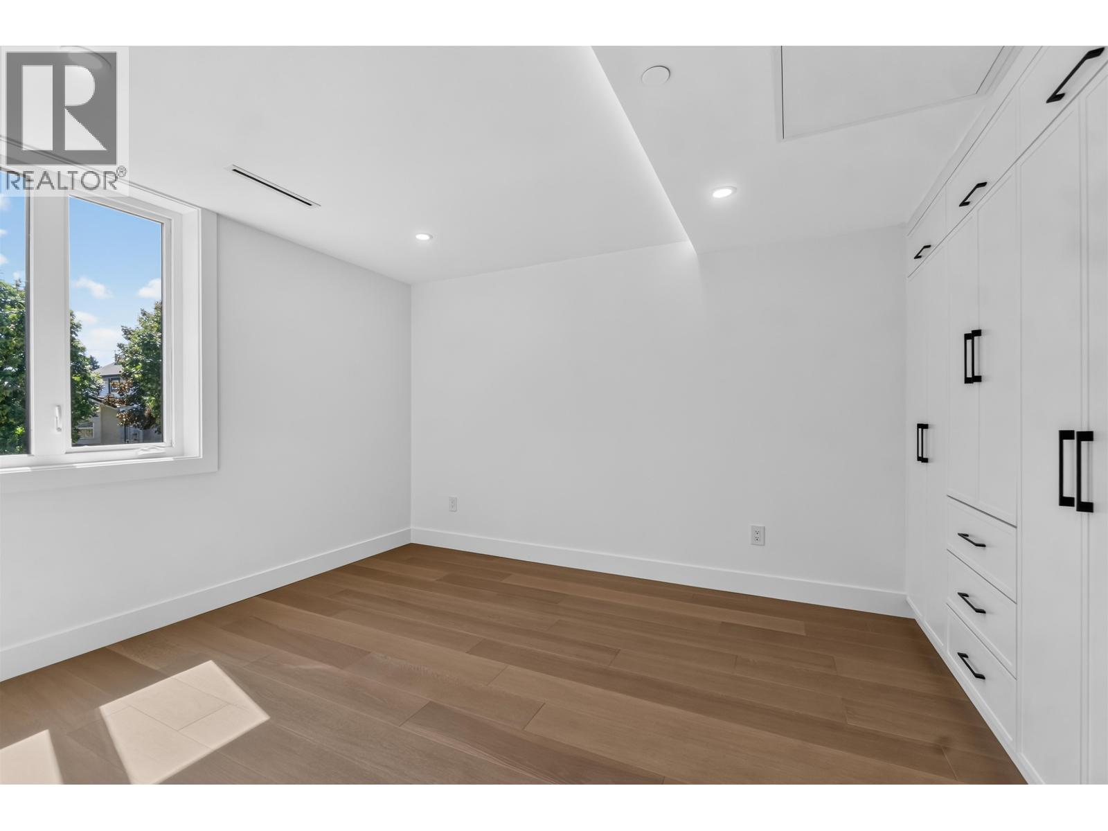 1 3271 E Georgia Street, Vancouver, British Columbia  V5K 2L2 - Photo 17 - R3155096