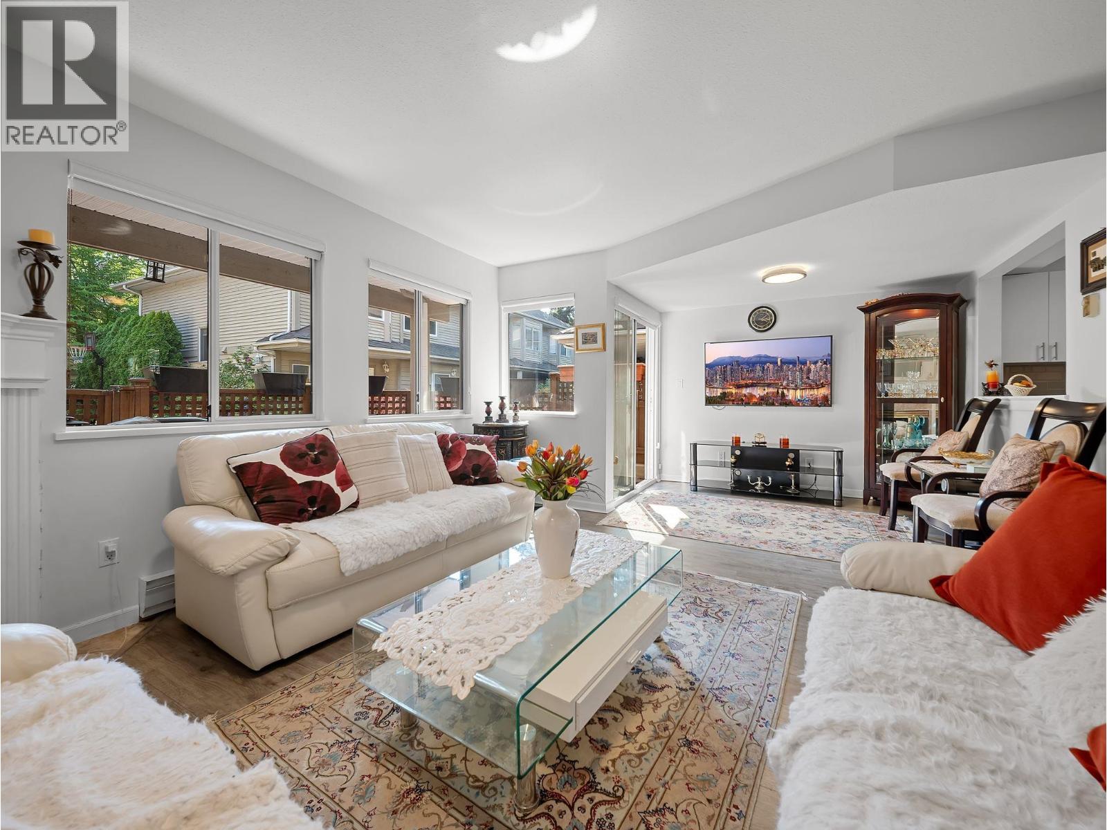 8 815 Tobruck Avenue, North Vancouver, British Columbia  V7P 1V9 - Photo 4 - R3155107