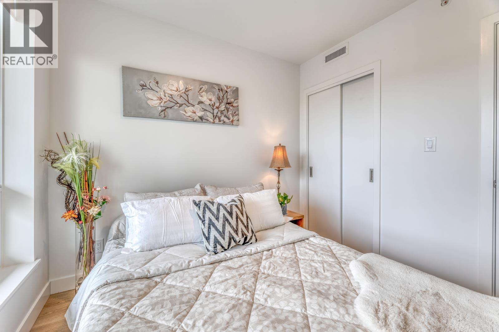 1207 5593 No. 3 Road, Richmond, British Columbia  V6X 0X6 - Photo 11 - R3155112